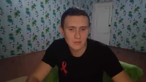 Snapshot of luxeboy_ chatting on October 6, 2025, 7:11 pm Mike online show from October 6, 2025, 7:11 pm