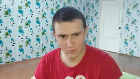 Snapshot of luxeboy_ chatting on October 13, 2025, 8:25 am Mike online show from October 13, 2025, 8:25 am