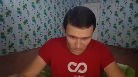 Snapshot of luxeboy_ chatting on October 21, 2025, 7:03 pm Mike online show from October 21, 2025, 7:03 pm