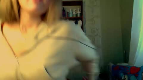 Katie online show from October 23, 2025, 1:43 pm