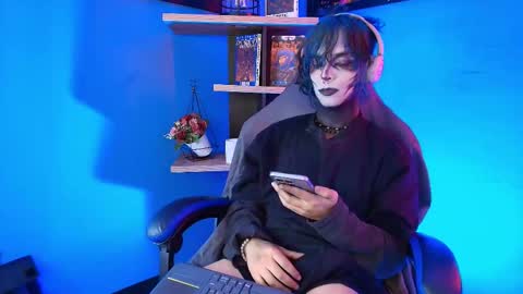 Luxiel 3 online show from March 5, 2026, 9:33 pm