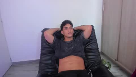 luxrx online show from June 1, 2026, 6:09 pm