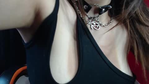 Luxy online show from October 29, 2025, 11:50 pm