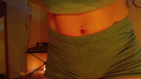 Snapshot of luxurydivine chatting on July 6, 2026, 1:41 pm Liss online show from July 6, 2026, 1:41 pm