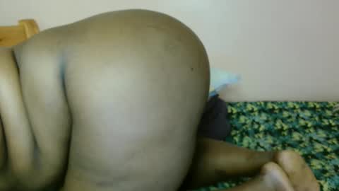 Snapshot of luzremi chatting on March 22, 2026, 11:13 am luzremi online show from March 22, 2026, 11:13 am