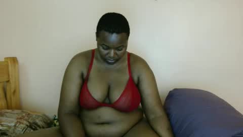 Snapshot of luzremi chatting on May 1, 2026, 1:37 pm luzremi online show from May 1, 2026, 1:37 pm