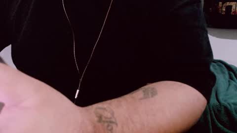 Snapshot of lvcifer_ chatting on January 10, 2025, 1:53 am ayoo online show from January 10, 2025, 1:53 am