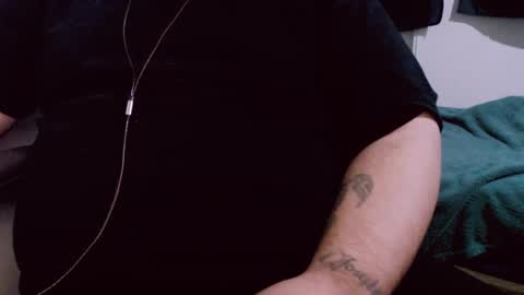 Snapshot of lvcifer_ chatting on February 22, 2025, 9:34 am ayoo online show from February 22, 2025, 9:34 am