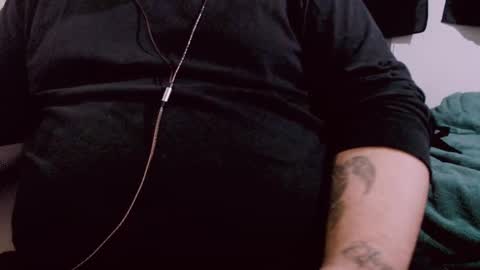 Snapshot of lvcifer_ chatting on February 26, 2025, 9:21 am ayoo online show from February 26, 2025, 9:21 am