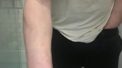 lvguynextdoor440656 online show from February 23, 2026, 12:41 am