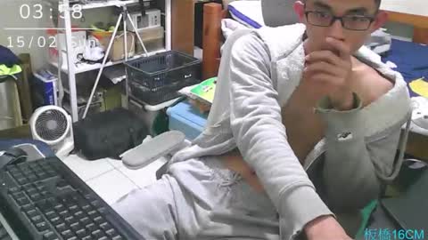 lvoe810930 online show from February 14, 2026, 7:54 pm