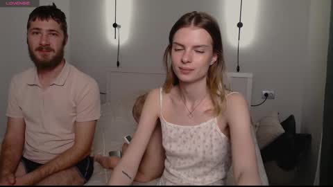 ly lydia online show from March 4, 2025, 2:27 am