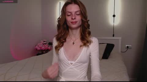 ly lydia online show from October 24, 2025, 3:14 am