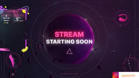 lya_aron_couple online show from November 11, 2025, 4:40 pm