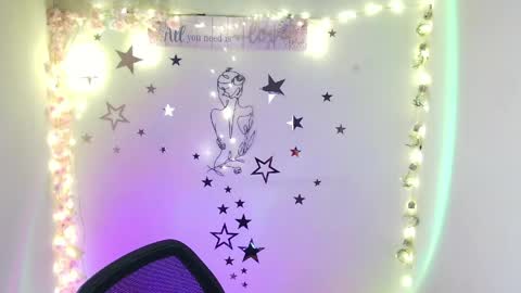 Call me Lia  online show from May 25, 2026, 10:38 pm