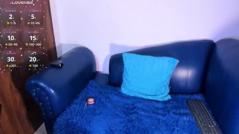 Snapshot of lya_dubois_ chatting on February 13, 2026, 1:34 am LYA DUBOIS online show from February 13, 2026, 1:34 am