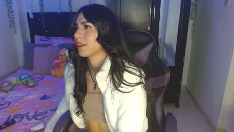 Snapshot of lyaa_cutee chatting on February 1, 2026, 12:42 am Lyaa Cutee online show from February 1, 2026, 12:42 am