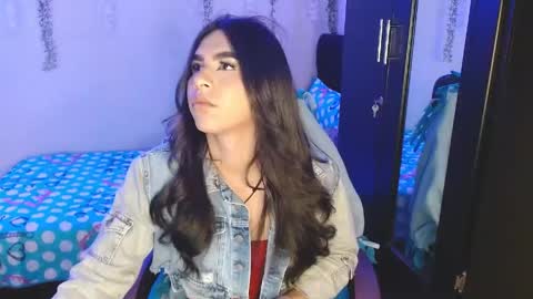Snapshot of lyaa_cutee chatting on April 28, 2026, 2:27 am Lyaa Cutee online show from April 28, 2026, 2:27 am