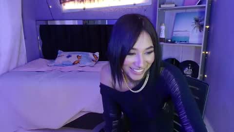 lyam_ebony online show from November 14, 2025, 9:08 am