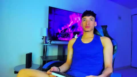 Lyam online show from March 22, 2026, 5:00 am