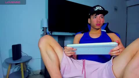 Lyam online show from April 18, 2026, 7:01 am