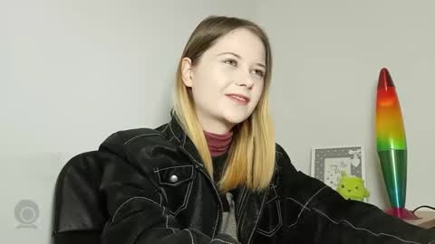 Lydia online show from October 30, 2025, 7:25 pm