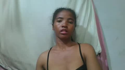 lydie856696 online show from May 31, 2026, 6:09 pm
