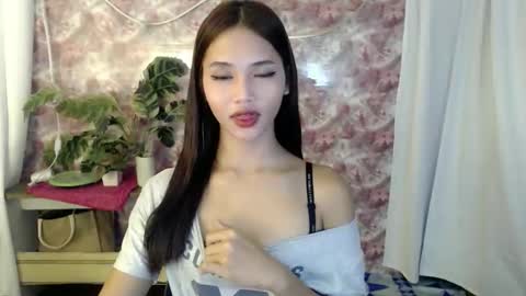 LYKA LOOPS online show from June 1, 2026, 3:58 pm