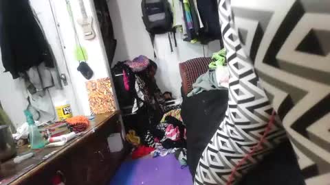 Lyke2fuck online show from December 12, 2024, 1:49 pm