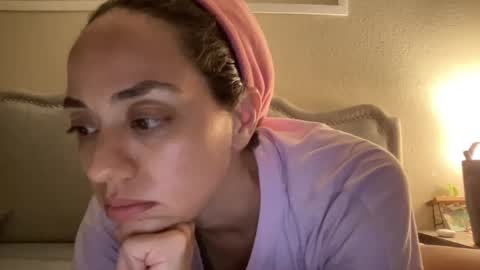 Olivia online show from September 28, 2025, 6:19 am