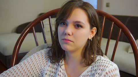 Snapshot of lyle_art chatting on February 3, 2025, 8:57 am hi im Lyle online show from February 3, 2025, 8:57 am