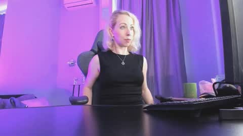 Lylith Skye NO NUDE model online show from September 21, 2025, 10:50 am