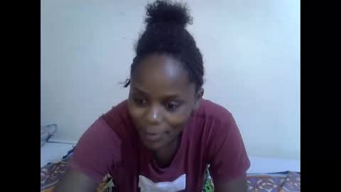 lyn_anna online show from April 1, 2026, 6:47 am