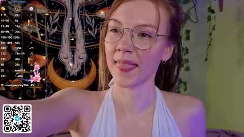 Lyra online show from November 23, 2025, 12:10 am