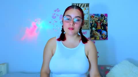 Snapshot of lyracarter chatting on May 8, 2026, 5:35 am Lyra Carter online show from May 8, 2026, 5:35 am