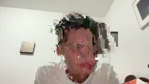  NEW   Leo  lz britboy online show from February 17, 2025, 10:47 pm