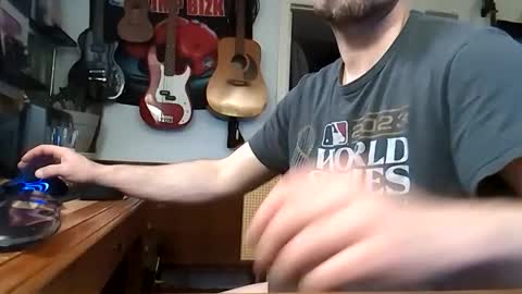 Snapshot of m0bydlck chatting on February 20, 2026, 8:09 pm Moby online show from February 20, 2026, 8:09 pm