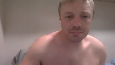 Snapshot of m15kala chatting on December 22, 2024, 11:00 am m15kala online show from December 22, 2024, 11:00 am