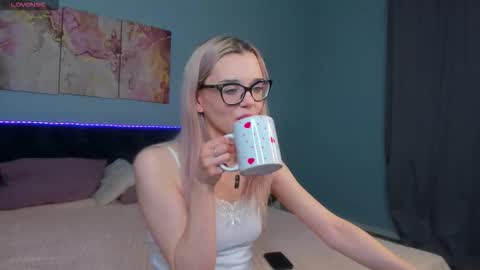 Mimi GTM1 0200am-0945am Mon Tue Wed Thu Fri online show from March 4, 2026, 1:11 am