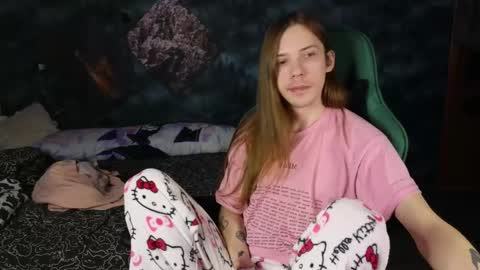 Snapshot of m1shq chatting on March 11, 2025, 11:37 pm m1shq online show from March 11, 2025, 11:37 pm