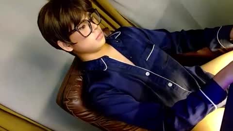 maddison online show from April 17, 2026, 4:54 pm