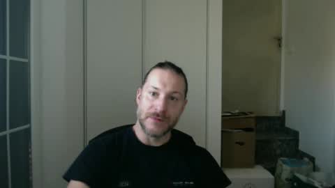 Snapshot of m4rduk81 chatting on January 12, 2025, 7:32 am m4rduk online show from January 12, 2025, 7:32 am