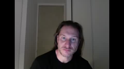 Snapshot of m4rduk81 chatting on October 20, 2025, 3:51 am m4rduk online show from October 20, 2025, 3:51 am