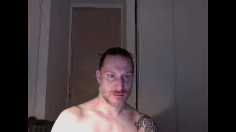 m4rduk online show from February 18, 2026, 4:30 am