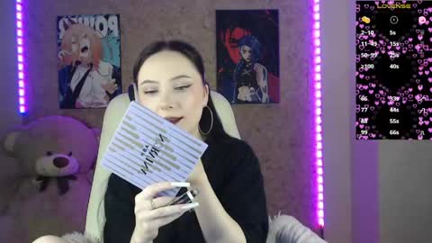 Melissa online show from April 13, 2026, 6:02 pm