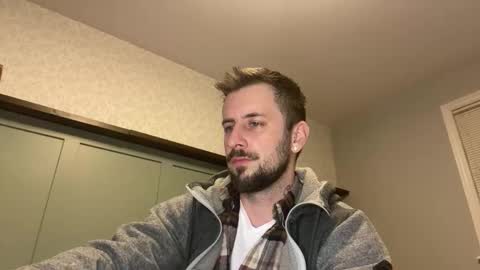 Snapshot of m_stephen chatting on February 9, 2026, 12:36 am m_stephen online show from February 9, 2026, 12:36 am