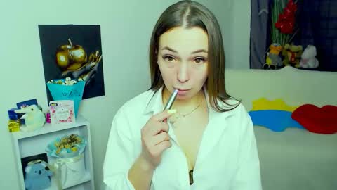 Vikki online show from March 29, 2026, 11:21 am