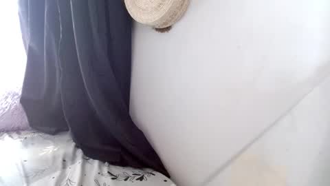 maaddy_thompson online show from March 27, 2026, 7:57 pm