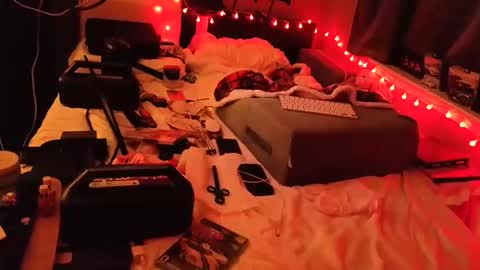 mac1119 online show from February 2, 2026, 5:50 am