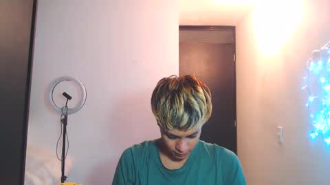 machissex online show from March 10, 2025, 10:37 am